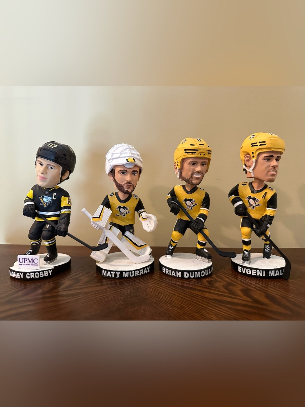 Pittsburgh Penguins Yellow & Black Hockey Bobblehead Figurines